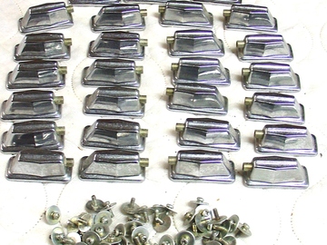 VIP Member: 27 Pearl type single sided lugs with mounting screws