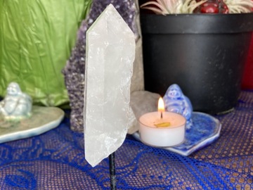 Selling with online payment: Clear Quartz Crystal Pin