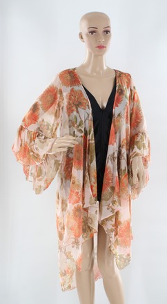 50 Assorted Womens Summer Kimonos / Outerwear / Cover ups / Tops
