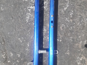 Selling with online payment: 99-04 Mustang BBK Fuel rails