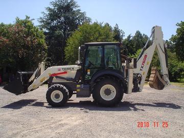 En alquiler: Retroexcavadora 4x4 Hola Rental - Alquiler / Venta
