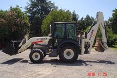 En alquiler: Retroexcavadora 4x4 Hola Rental - Alquiler / Venta