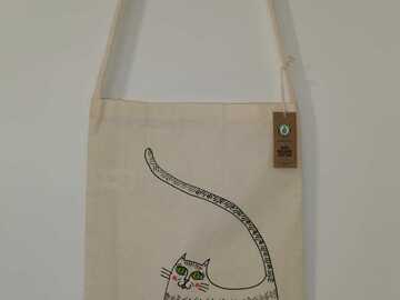 Myydään tavaraa tai tarvikkeita: Kissa - Ainutlaatuinen käsinmaalattu laukku