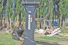 En alquiler: Excavadora Martillo Hidraulico - Hola Rental - Alquiler / Ve