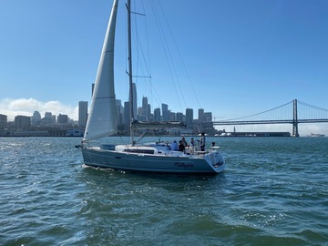 Offering: Sail a Luxurious Beneteau 37 from San Francisco