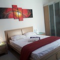 Rooms for rent: 1 room in a 3 bedroom apartment with large terraces