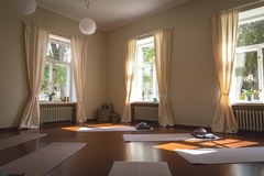 Coworking space: Ainutlaatuinen terapia- ja ryhmätila Lapinlahden Lähteellä (45m2)