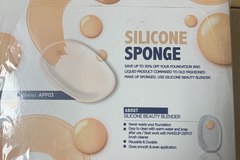 Comprar ahora: Makeup Depot Silicone Sponge Beauty Blender in Countertop Display