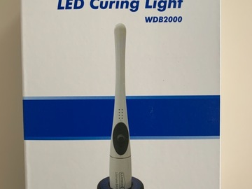Nieuwe apparatuur: Uithardingslamp composiet LED Ultimate base 290