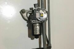 Selling with online payment: 2018 BMW 320i WINDSHIELD WIPER MOTOR & LINKAGE ASSEMBLY OEM