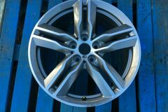 Selling with online payment: BMW 18'' F48 X1 F39 X2 M Double Spoke 570M Wheel 7.5x18