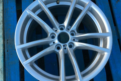 Selling with online payment: BMW 18'' F80 M3 F82 M4 Style 640M Front Wheel Rim