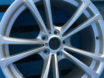 Selling with online payment: BMW 20''M PERFORMANCE F10 F12 F06 M5 M6 11-16 OEM REAR WHEEL RIM