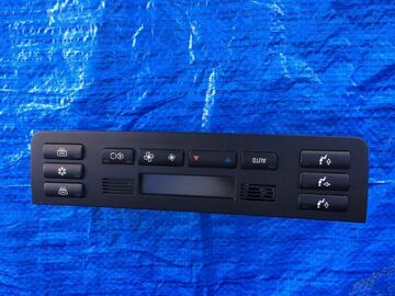 Selling with online payment: BMW 330i E46 climate control unit