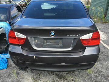 Selling with online payment: Bmw 335xi E90 Pre-LCI sparkling graphite metallic Trunk Lid (A22)