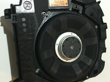 Selling with online payment: BMW 535i F10 PASSENGER SIDE SUBWOOFER SPEAKER