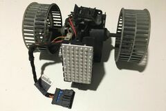 Selling with online payment: BMW E61 E60 5-SERIES A/C HEATER BLOWER MOTOR FAN RESISTOR