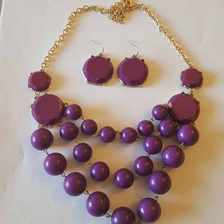 30 High End Boutique Statement Necklaces