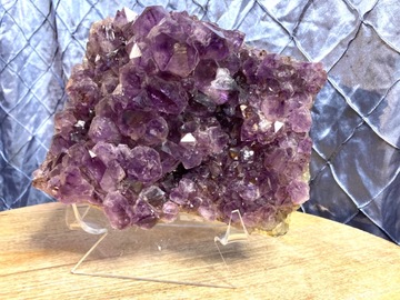 Selling with online payment: Amethyst Cluster 