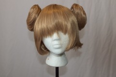 Selling with online payment: Short brown wig with bunds
