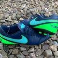 FREE: RESERVED: Size 9 - Nike Tiempo Football Boots