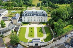 Suites For Rent: The Baron’s Suite  |  Hotel Château  |  Grand Lucé