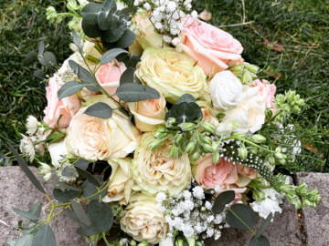 Request Quote: Florist + Seasonal Luxury Floral Design