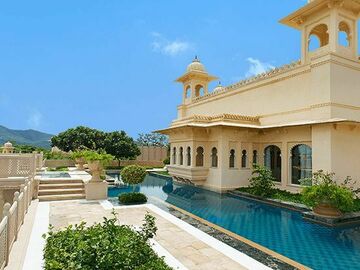 Suites For Rent: The Kohinoor Suite  |  Oberoi Udaivilas  |  India
