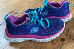 FREE: SOLD: Sketchers Trainers - Children’s Size 10