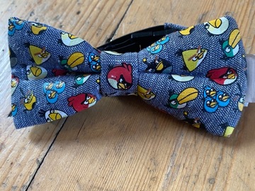 FREE: Angry Birds Bow tie 