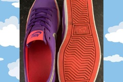 FREE: Nike court trainers size 7
