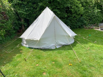 Renting out with online payment: 4m bell tent
