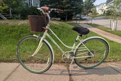 Renting out with online payment: Beach Cruiser