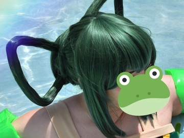 Selling with online payment: Tsuyu wig (bnha)
