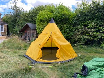 Renting out with online payment: VidaXL 4-person tent - Yellow 