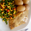 Förboka: salmon and potatoes with pea salad
