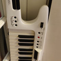 Vuokraa tuote: Roland AX-7 kitara keyboard