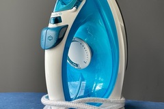 For Sale: Philips easy speed plus steam iron + iron board Included