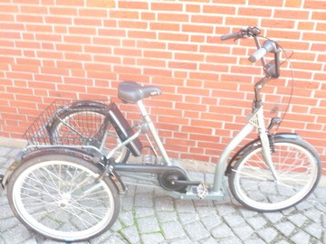 verkaufen: Verkaufe 7 Gang Pfau Tec ( Torino) elektro Dreirad