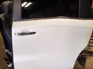 Selling with online payment: B0118 2018 Honda Odyssey rear passenger door