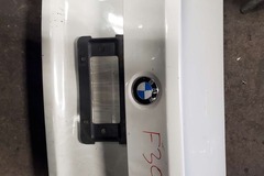 Selling with online payment: B0130 2013 BMW F30 trunk lid