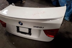 Selling with online payment: B0135 2010 BMW 328i trunk lid