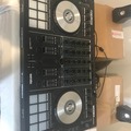 For Rent: Reloop Mixon 4 DJ/Midi Controller