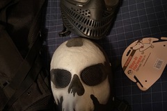 Selling: EVIKE Ghost Bravo Mask