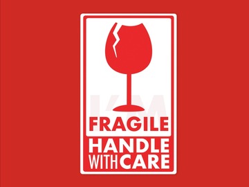  : Fragile Handle with Care Matte Vinyl Waterproof Sticker