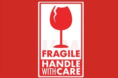  : Fragile Handle with Care Matte Vinyl Waterproof Sticker