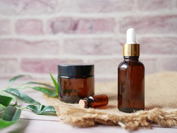 Workshops & Events (Per event pricing): Aromatherapy Make and Take 