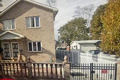 Monthly Rentals (Owner approval required): New York NY, Parking 7 minutes to JFK AIRPORT 3 Spaces. 