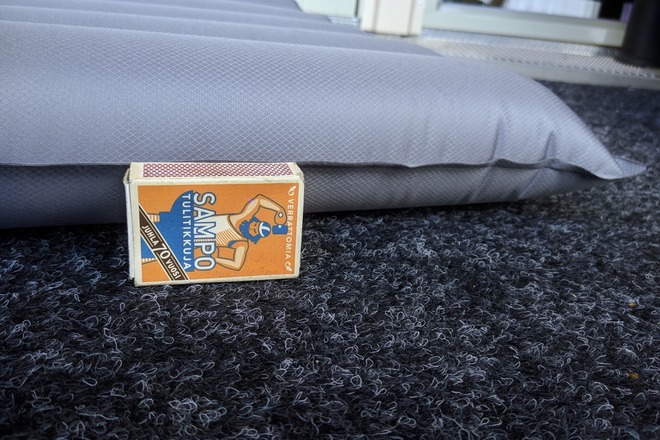 Halti 500 Lite -Makuualusta (päivävuokra)