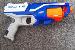 Selling with online payment: ELITE Disrupter Nerf Gun 